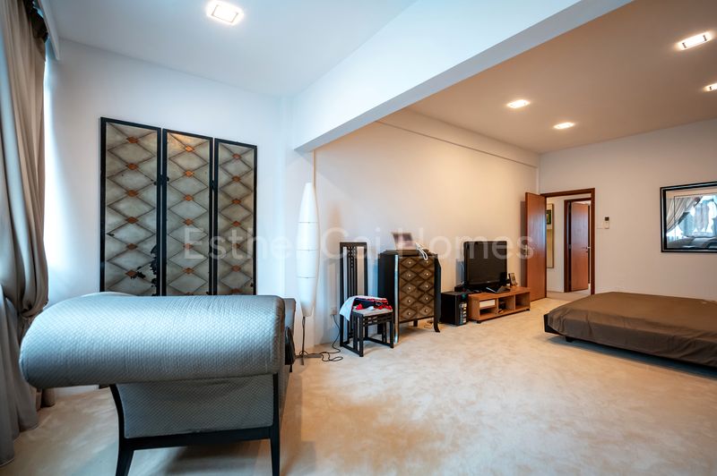 7 Bed Bungalow (Landed) for Sale in  Grange Road - Image 6